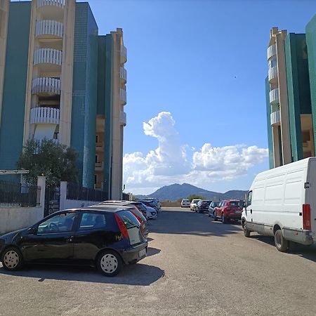 Appartamento via Riccardo Lombardi 29 Olbia Esterno foto